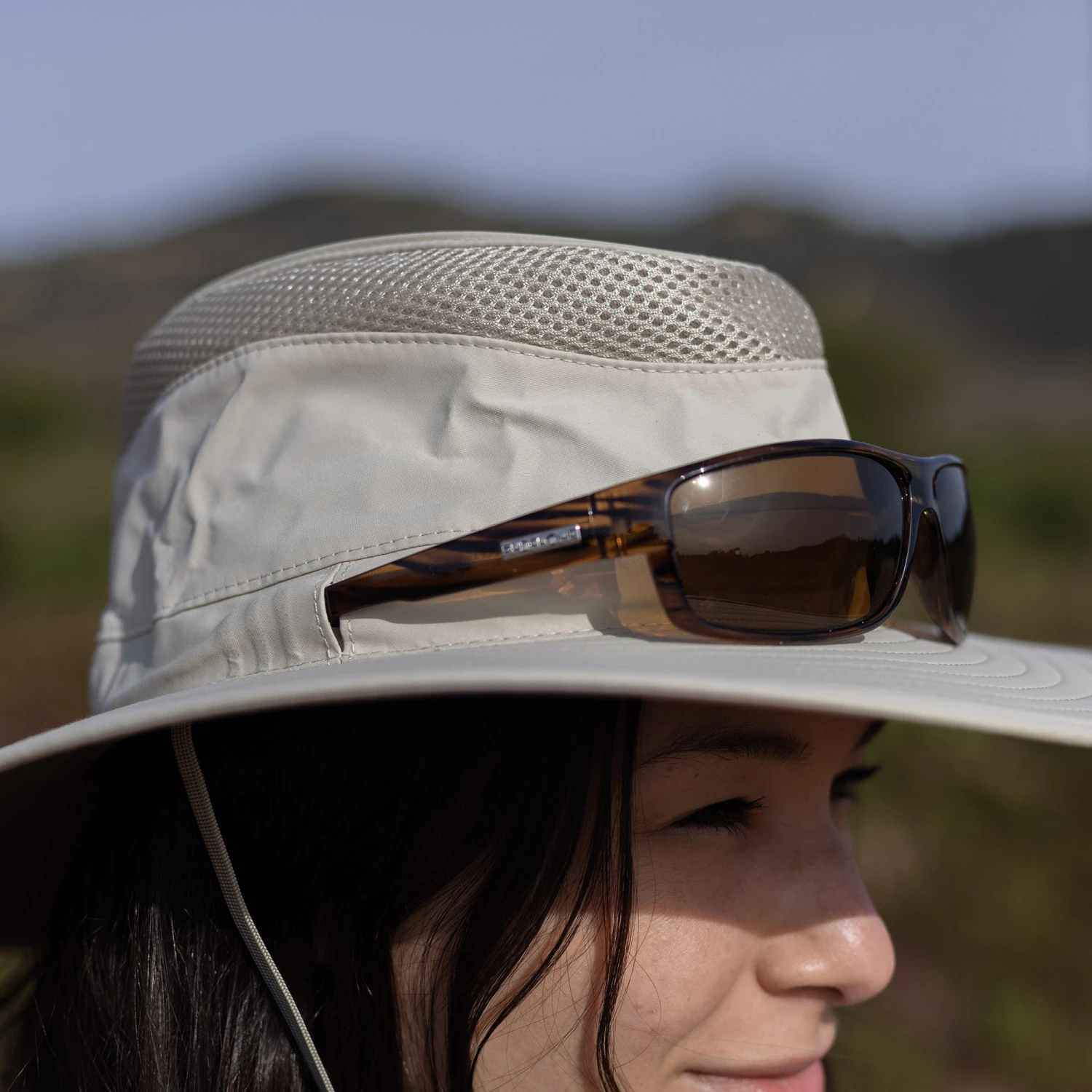 Charter Hat Sunday Afternoons Charter Hat -Sunday Afternoons Shop charter hat womens sunglass lock