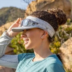 Sunday Afternoons UVShield Cool Convert Visor -Sunday Afternoons Shop cool convert visor lifestyle woman 2