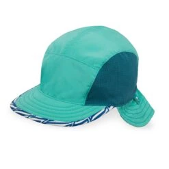 Sunday Afternoons Infant SunFlip Cap 8 Sunday Afternoons Infant SunFlip Cap -Sunday Afternoons Shop infant sunflip cap blue electric stripe sea spray front reverse ss20 2500px
