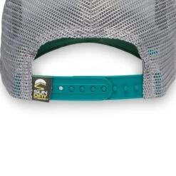 Sunday Afternoons Kids' Lone Wolf Trucker -Sunday Afternoons Shop kids artist series trucker lone wolf sizing detail fw21 2500px